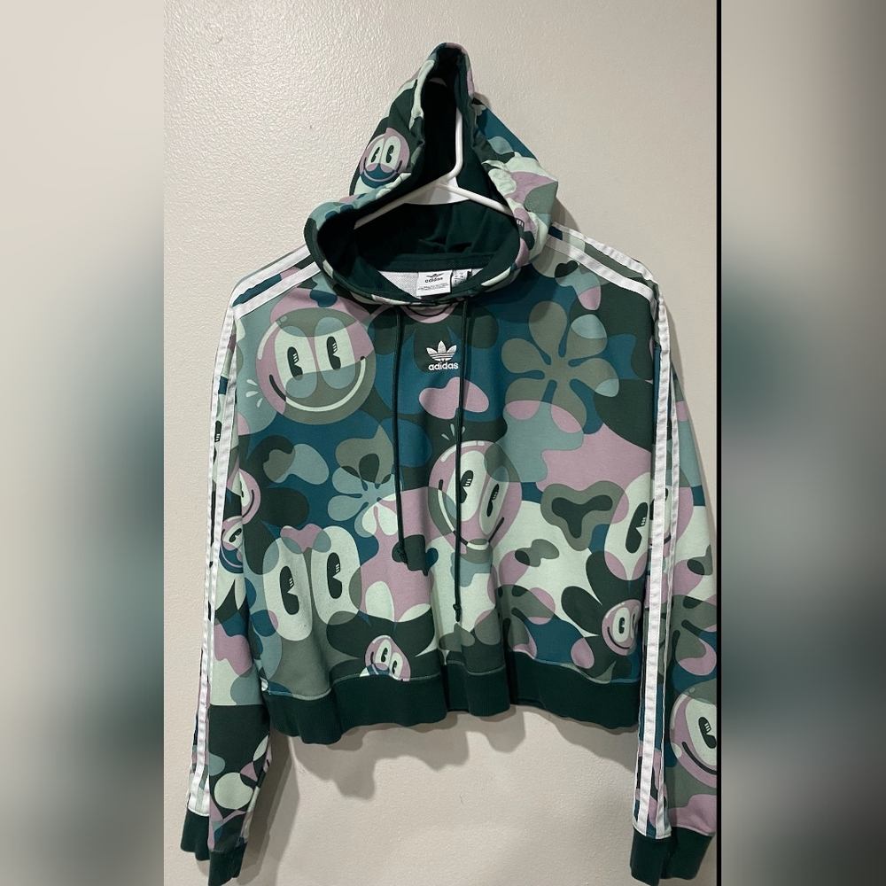 Adidas cropped smiley face hoodie size XS